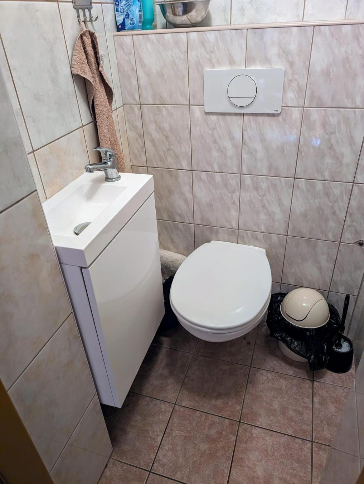 Apartman V Pensionu U Holzaepfelu Červený Kostelec Eksteriør billede